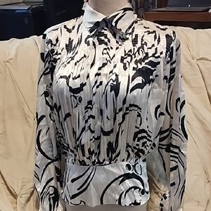 Diversity Elegant Black and White Women's Top